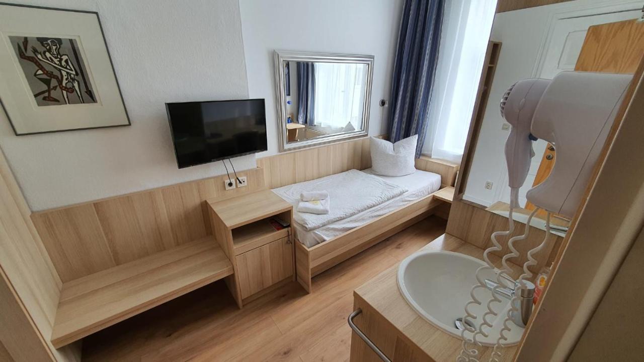 Bornholmer Hof Im Prenzlauer Berg Berlin Bagian luar foto
