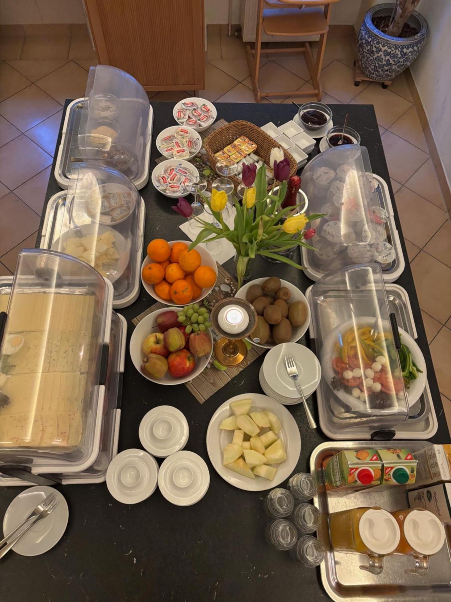 Bornholmer Hof Im Prenzlauer Berg Berlin Bagian luar foto